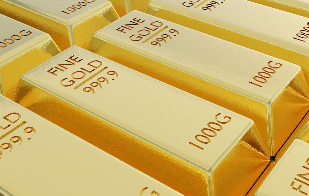 Step-by-step guide to initiating a smooth gold IRA rollover.